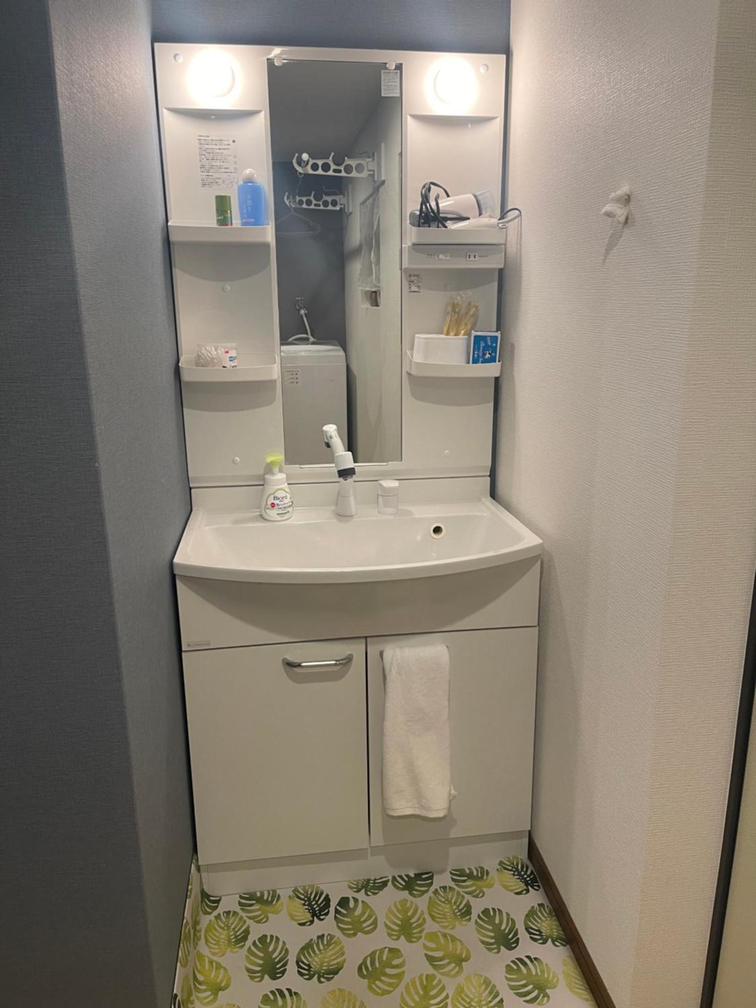 難波心斎橋10 Minutes民宿3号室 Villa Osaka Esterno foto