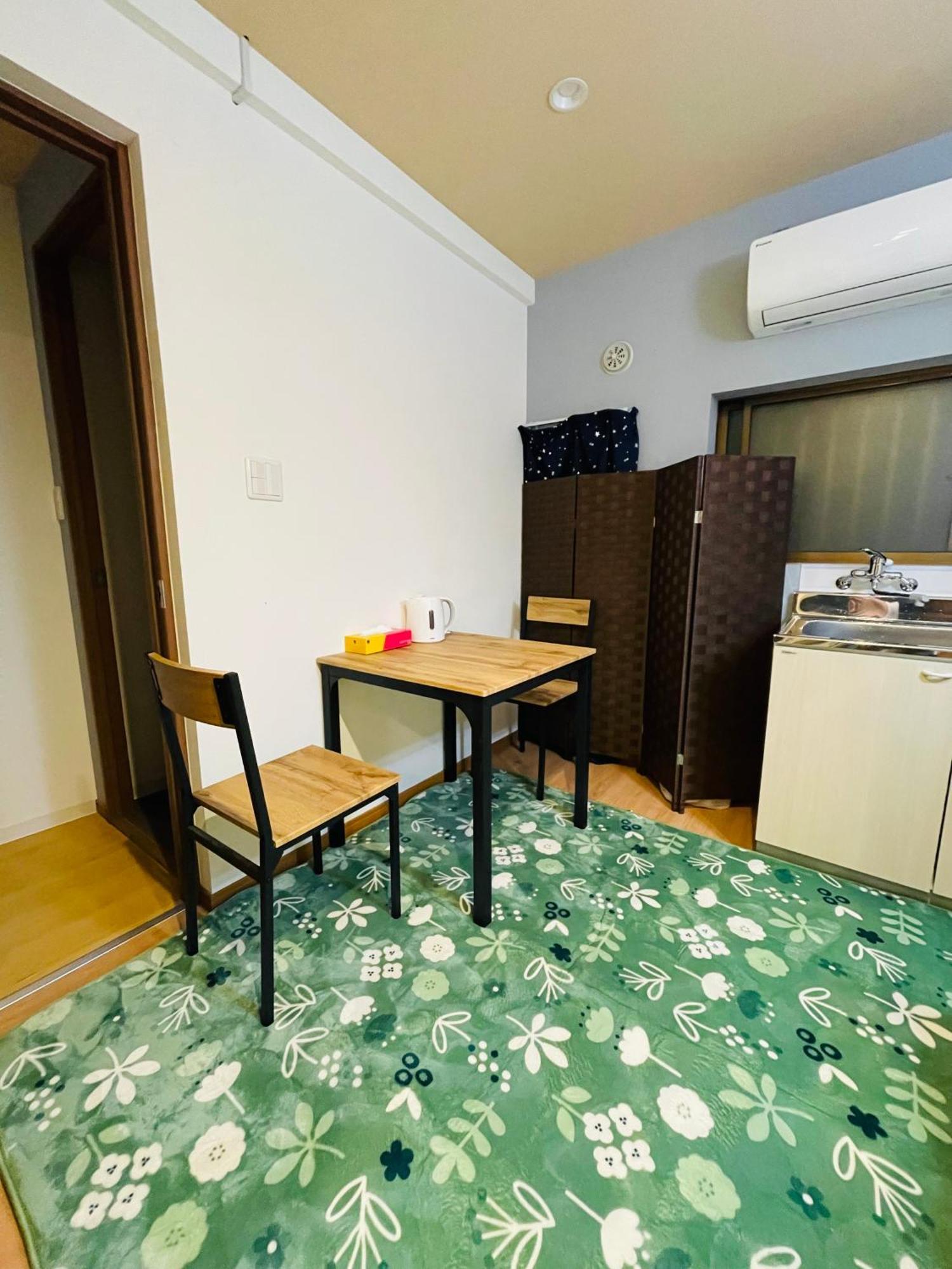 難波心斎橋10 Minutes民宿3号室 Villa Osaka Esterno foto